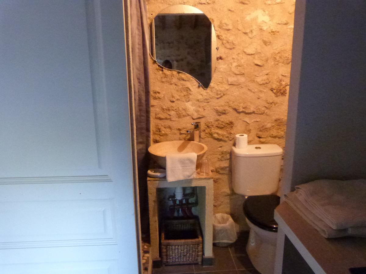 Petit Studio Le Pigeonnier A 5 Mn De Lourmarin Puyvert Dış mekan fotoğraf