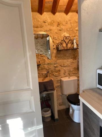 Petit Studio Le Pigeonnier A 5 Mn De Lourmarin Puyvert Dış mekan fotoğraf